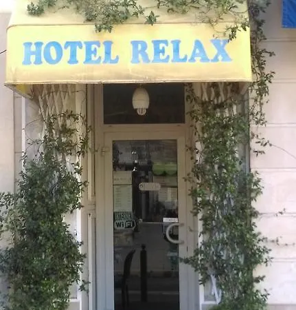Relax Szálloda *